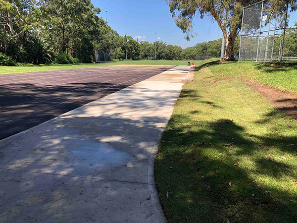 path next to park