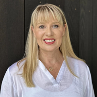 Author  Jacqueline Harvey
