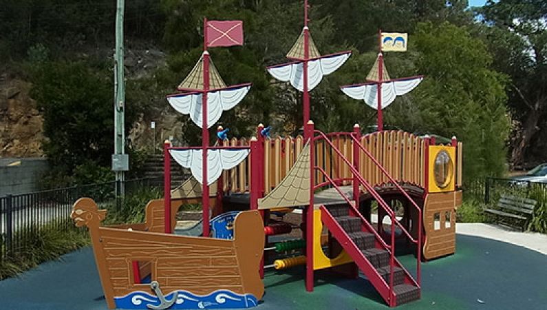 Dusthole Bay Playground