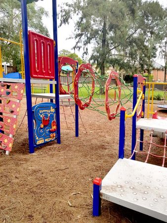 Robert Road Park Playground