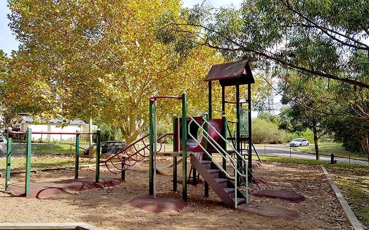 Waninga Road Park Playground