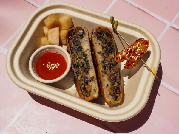 Dosirak - grilled mushroom mandu